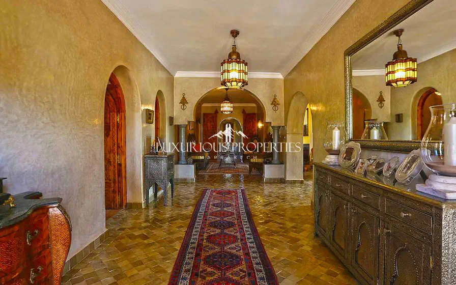 Manifique Villa à Vendre à Marrakech - Agence Immobilière - Hall d'entrée