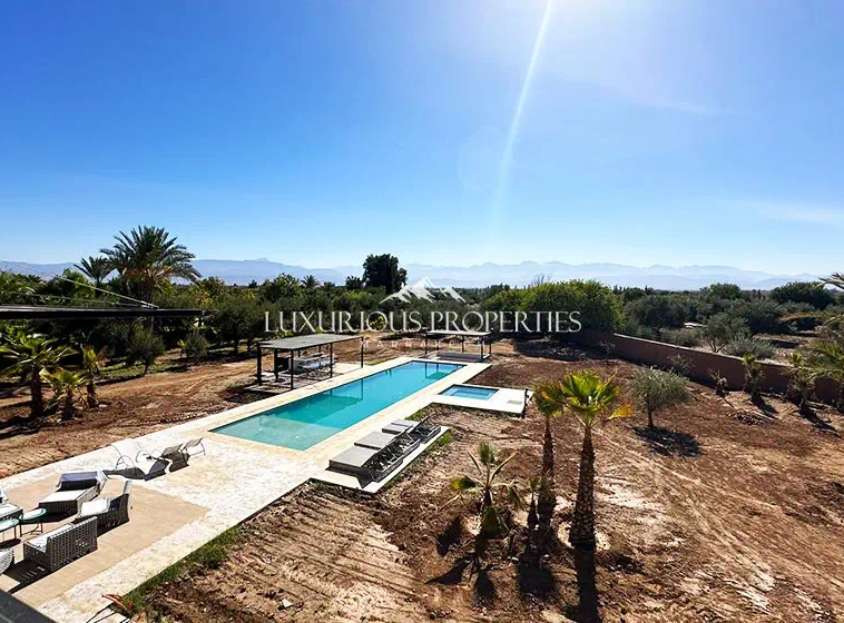 Villa Contemporaine à Vendre - Domaine Oliveraie - Terrain - Agence Immobilière Marrakech