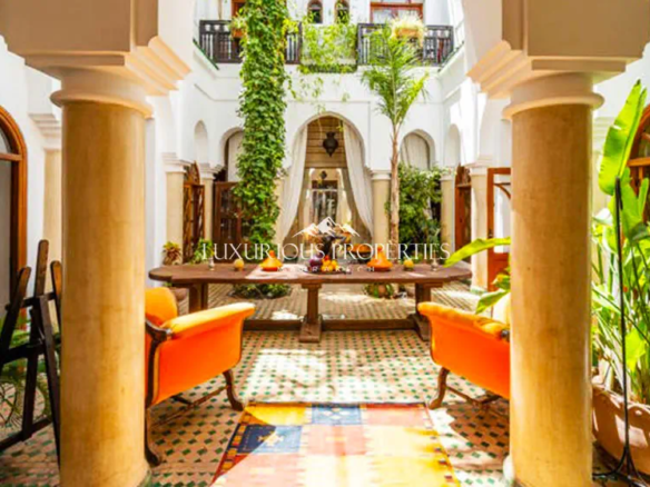 Riad Magnifique à vendre – Médina