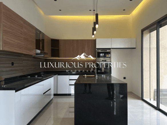 Superbe Villa à Vendre, 330m² Route de Fès - Agence Immobilière Marrakech