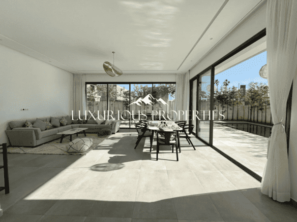 Villa de Prestige de 300m² en Plein Golf d'Amelkis avec Piscine & Vue Panoramic - Villa de prestige à Marrakech
