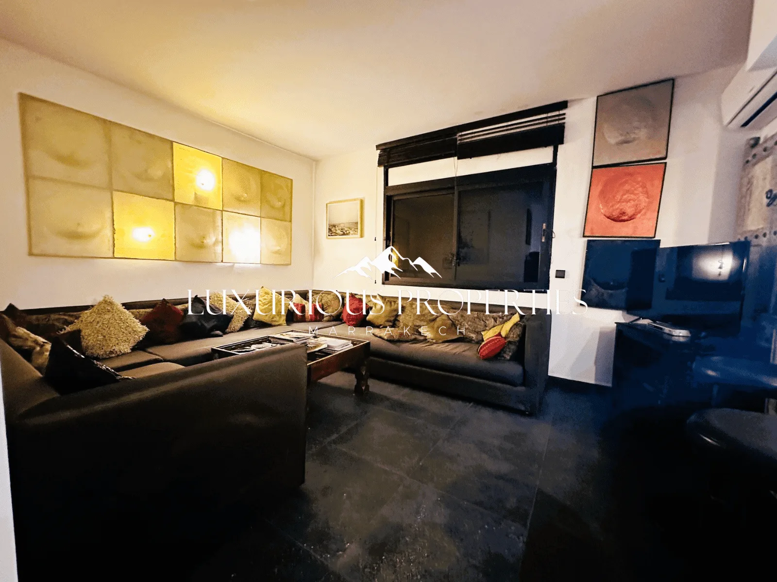 salon (2)