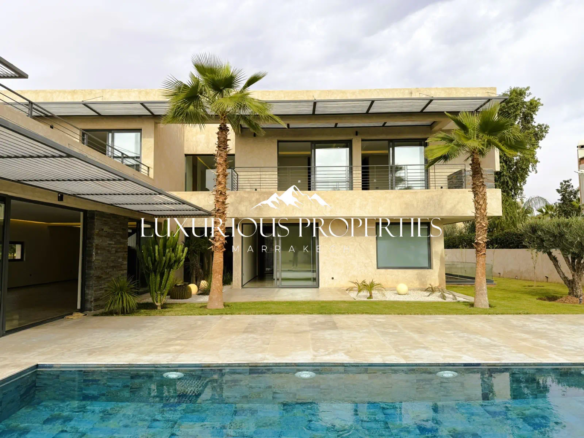 Villa Spacieuse et Moderne - Complexe Amelkis - Agence Immobilière à Marrakech