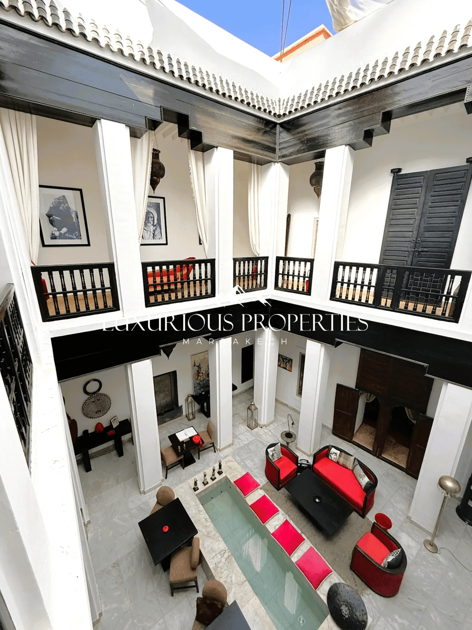 Riad Authentique à Vendre, 185m², Secteur Bensalah - Marrakech