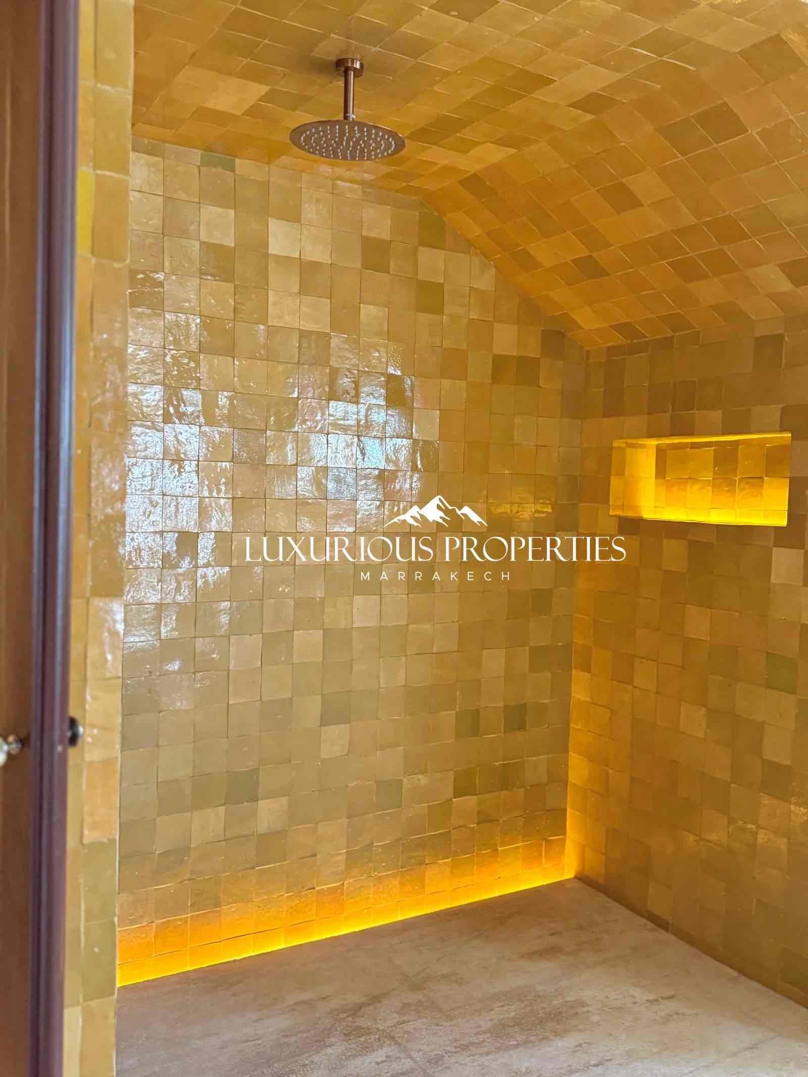 4EE07FE1-5477-4435-AD5B-FE79B7E7BF53-scaled_2_11zon