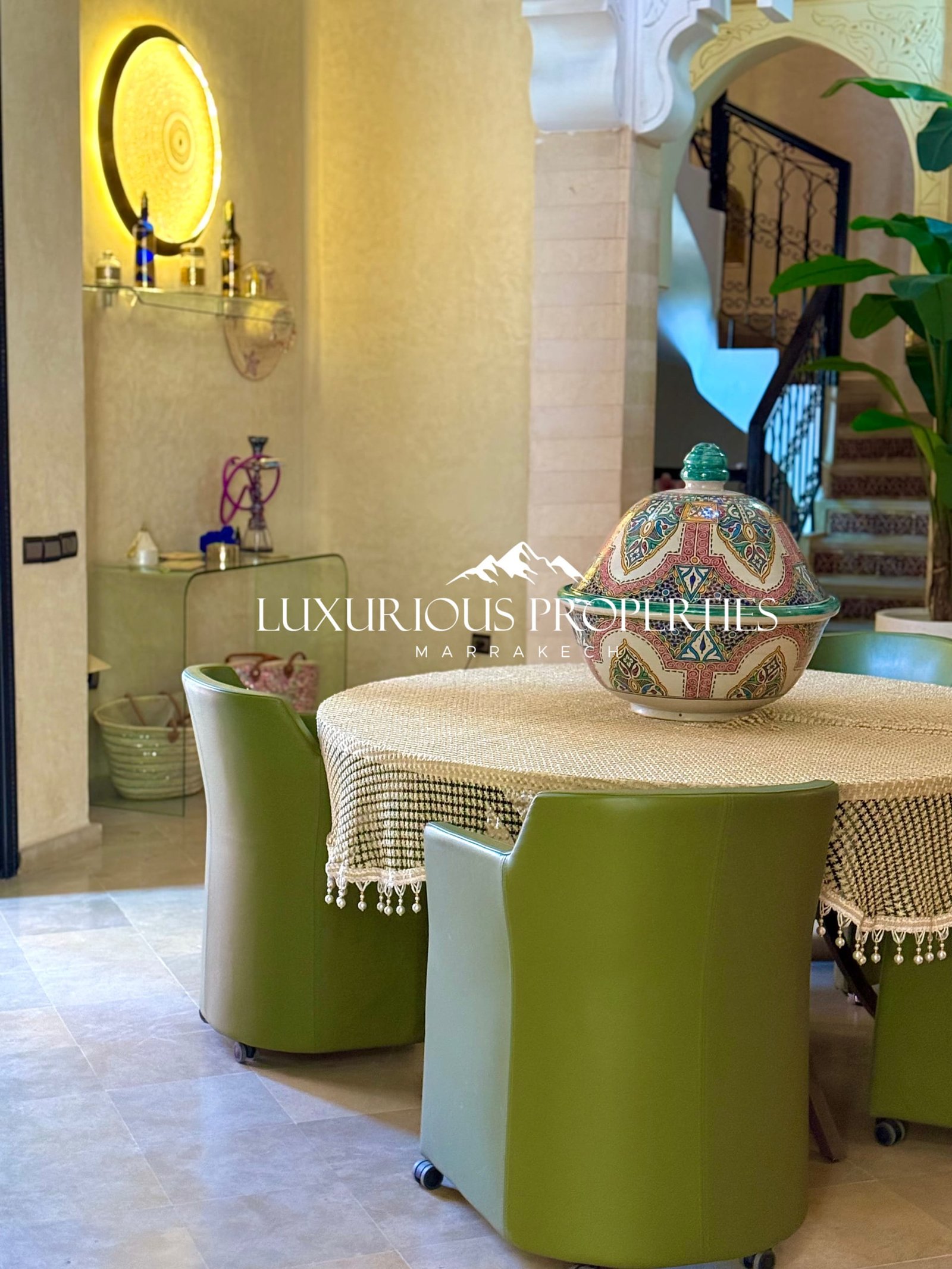 AA9315D5-6E95-4309-B13D-82DED0C2158A