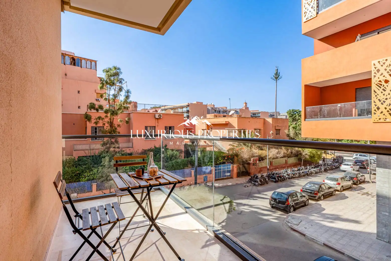 B23D5396-8153-41F0-BF0D-624C7ED2BF2D