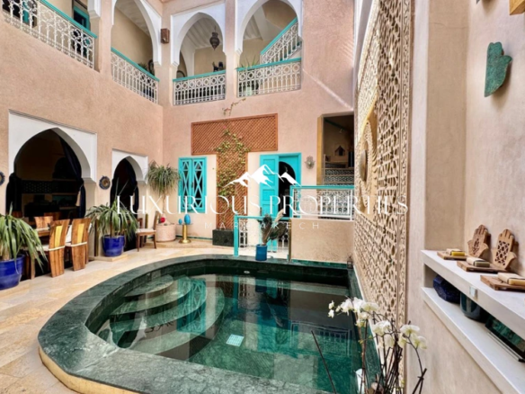 Vente Riad Clé en Main Marrakech - 4 chambres, Bar, Terrasse – Médina